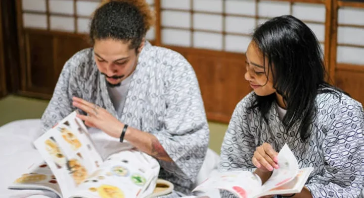reading pathway by two learners from kana to furigaga readers